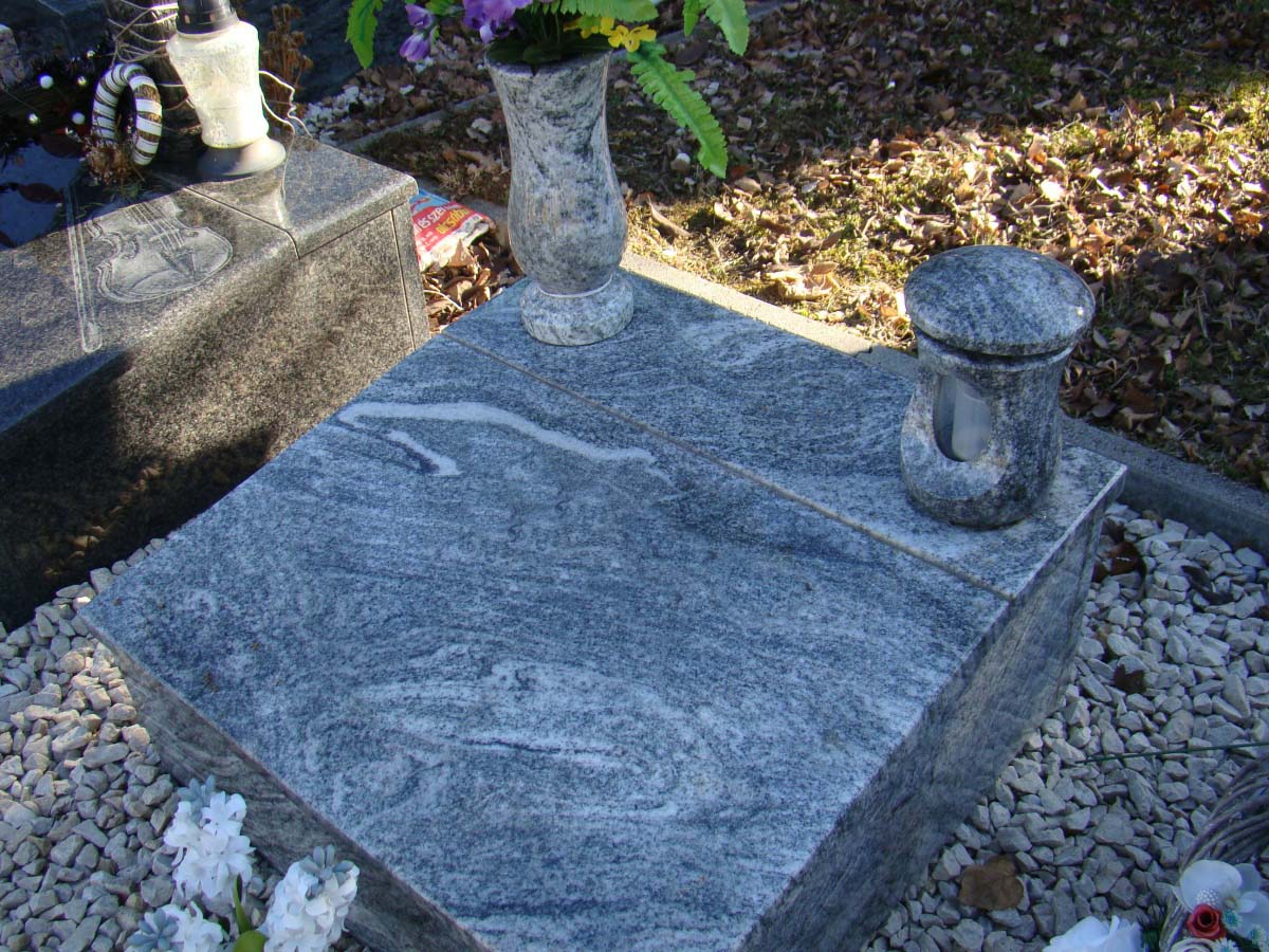 Síremlék – Urnasír – Gránit